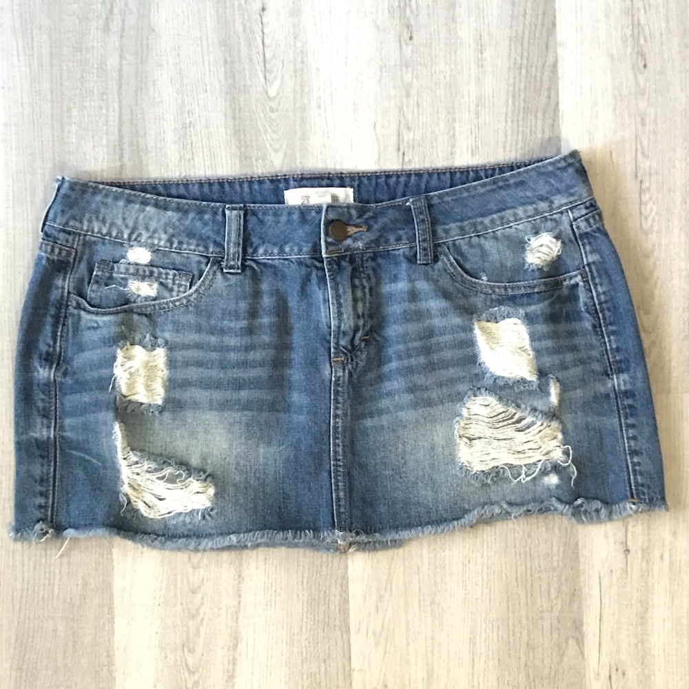 Rue21 Distressed Jean Skirt